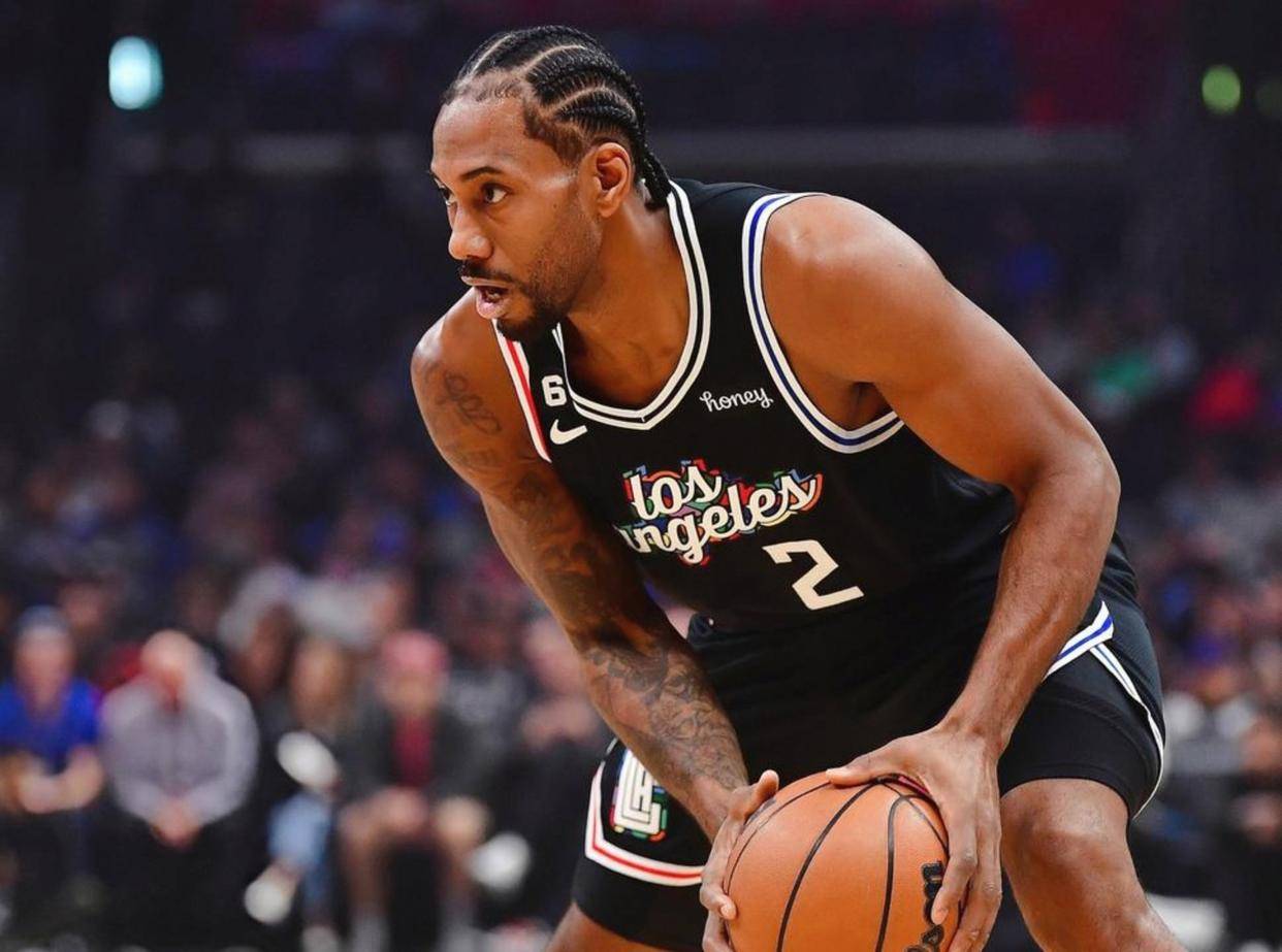 洛杉矶快船NBA击败菲尼克斯太阳莱昂纳德中投命中的简单介绍